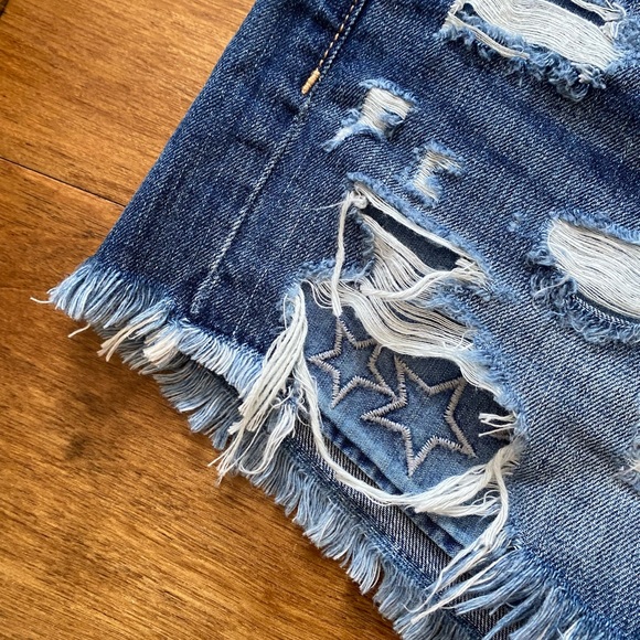 American Eagle tomgirl shorts - Picture 3 of 5